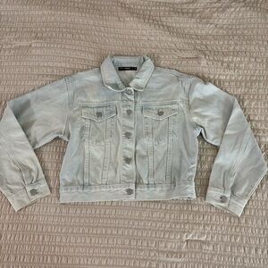 SHEIN Light Wash Denim Jacket